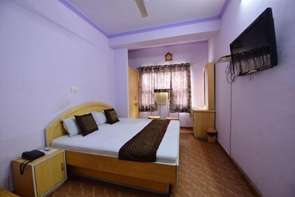 Hotel Mohit Palace 9/19