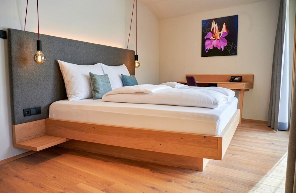 Room, Double Bed, Hotel Morgenzeit 3/6