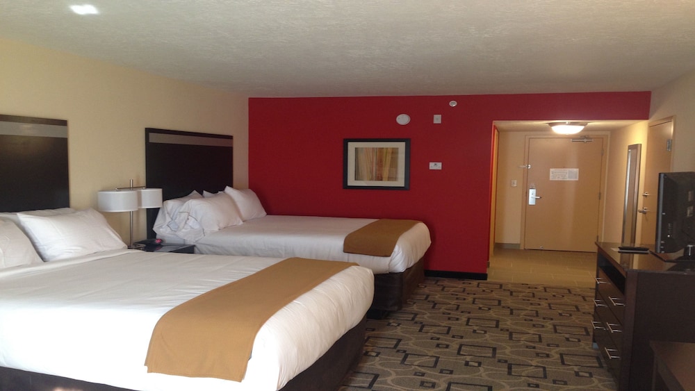 Holiday Inn Express Augusta Downtown 12/50