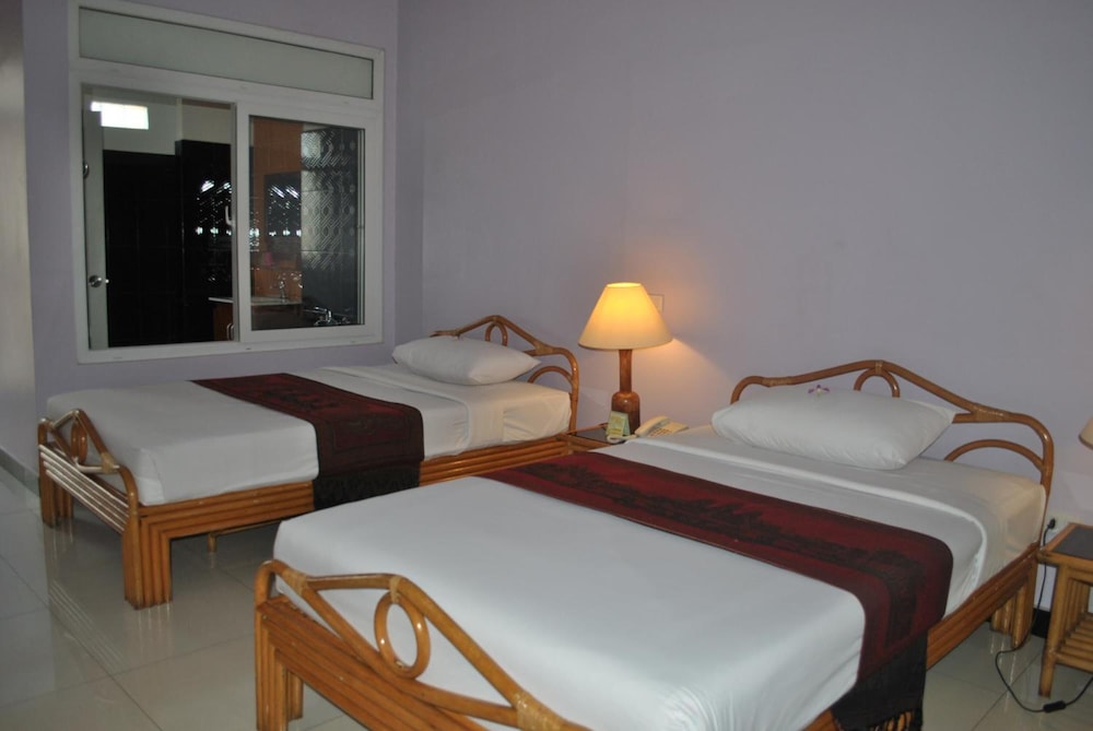 Smile Inn Hotel 21/62