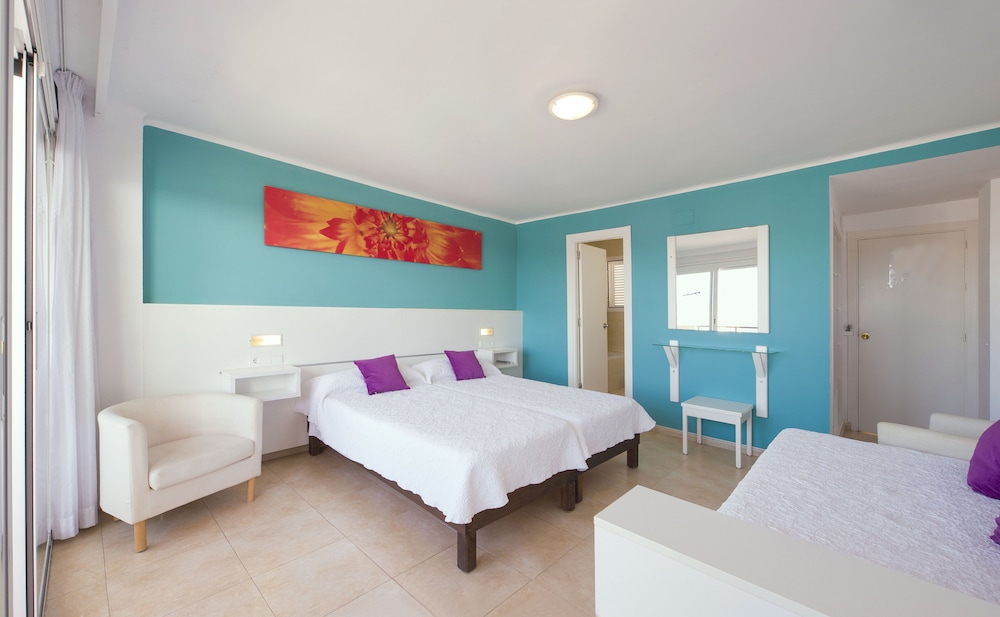Hostal Costa Blanca 21/32