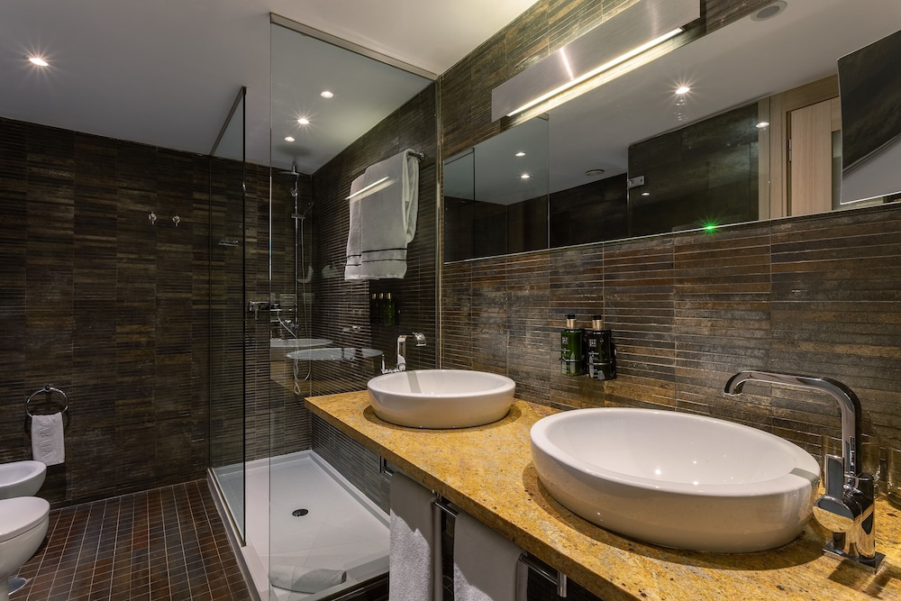 The Level at Melia Sevilla 59/62