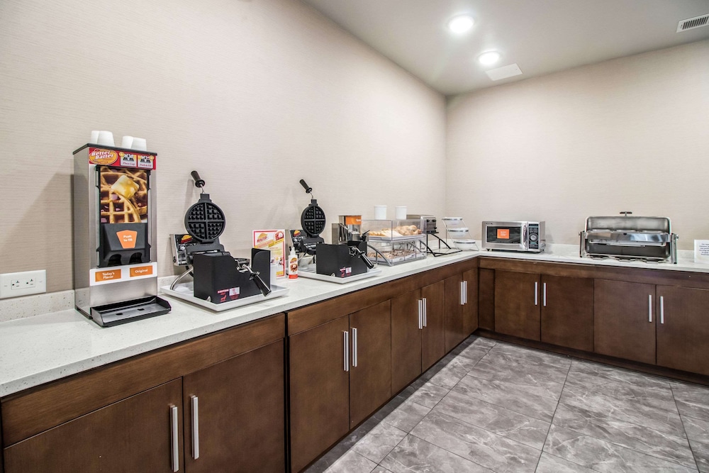 Comfort Suites Columbia I-65 43/47