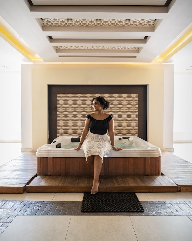 Movenpick Waterpark Resort and Spa Soma Bay 69/83