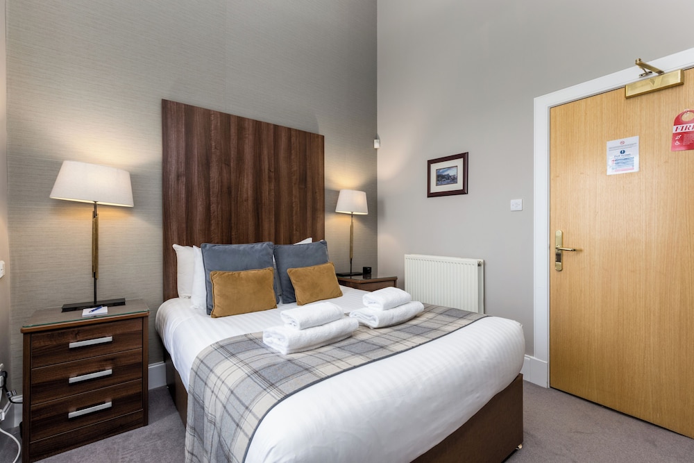 28 York Place 22/56