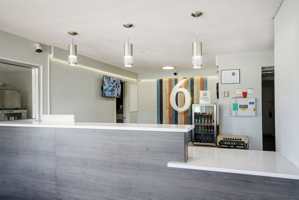 Motel6 Topeka, KS - Northwest 11/54