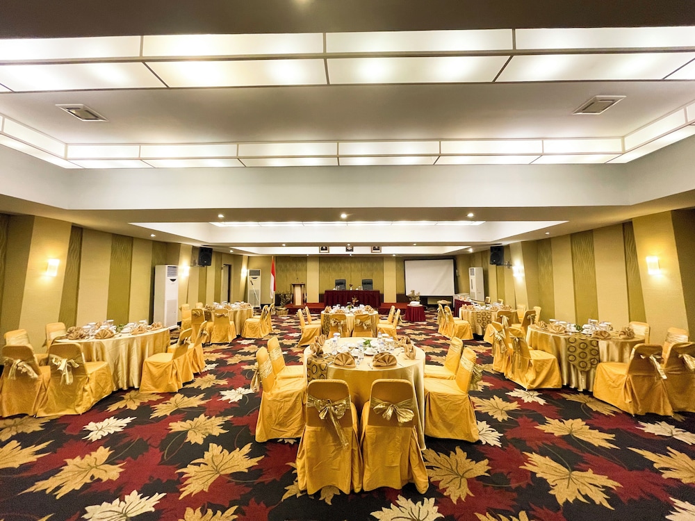 Hotel Pangeran City 25/30