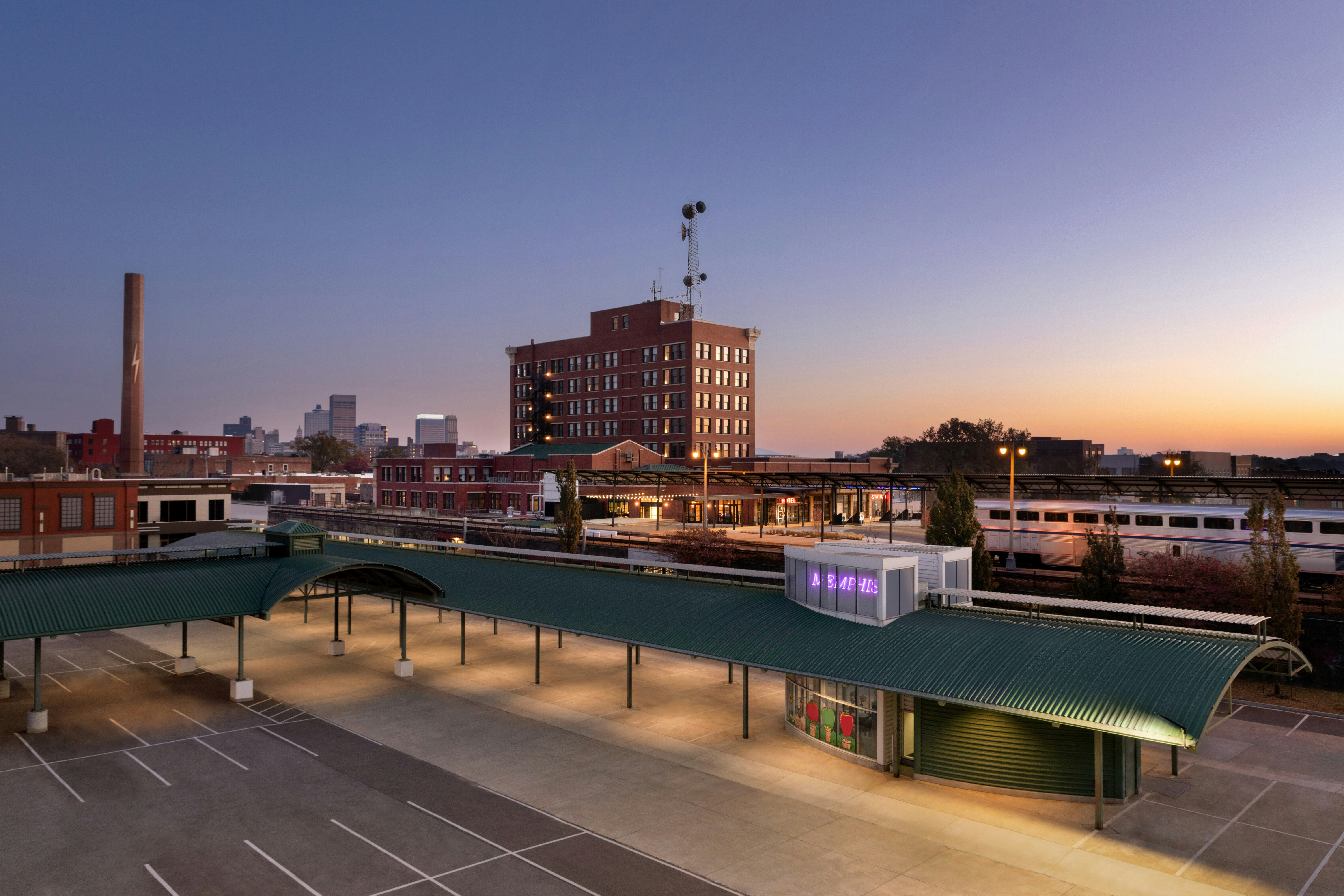The Central Station Memphis, Curio Collection by Hilton 36/36