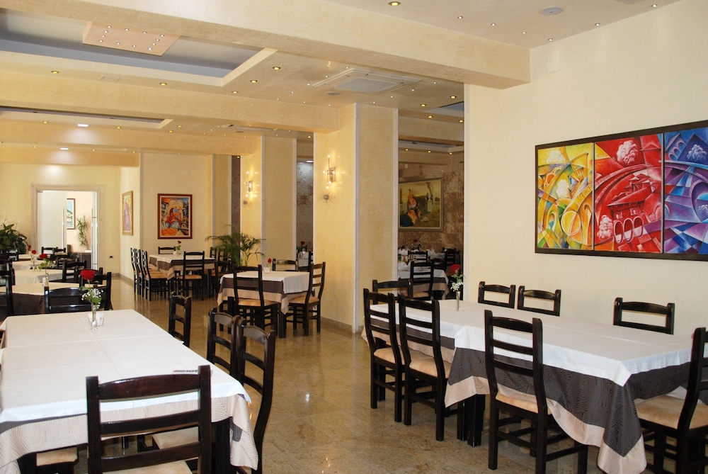 Gega Hotel 39/49