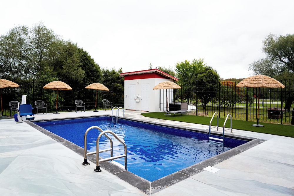Auberge L Ambassadeur 53/58