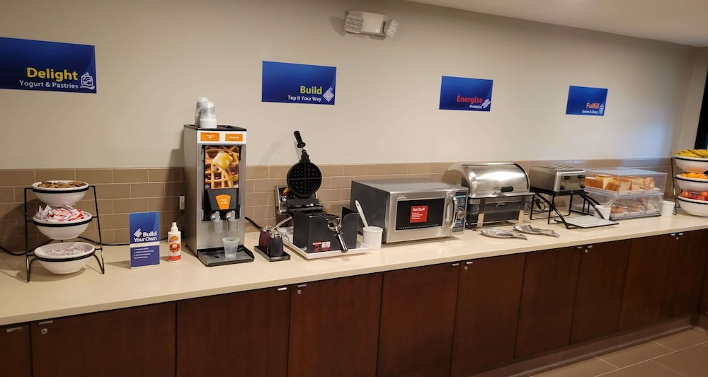 Best Western Chicago Downers Grove 30/42