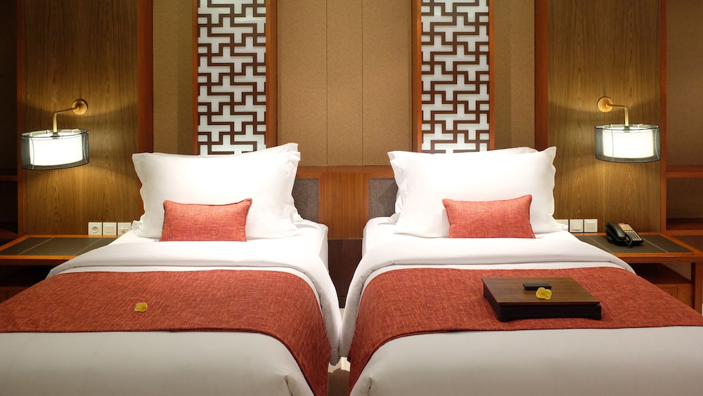 The Bandha Hotel & Suites 29/107