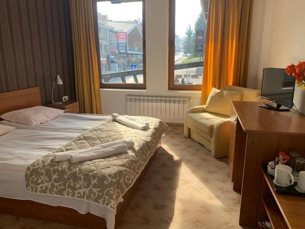 Guest Rooms Granat 33/50