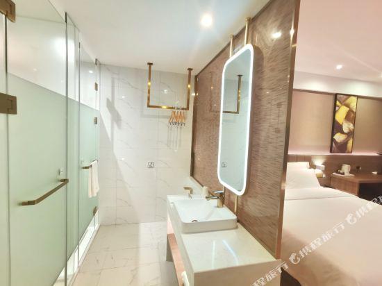 7 Days Youpin Hotel Dongguan Yongshanda street shop 32/33