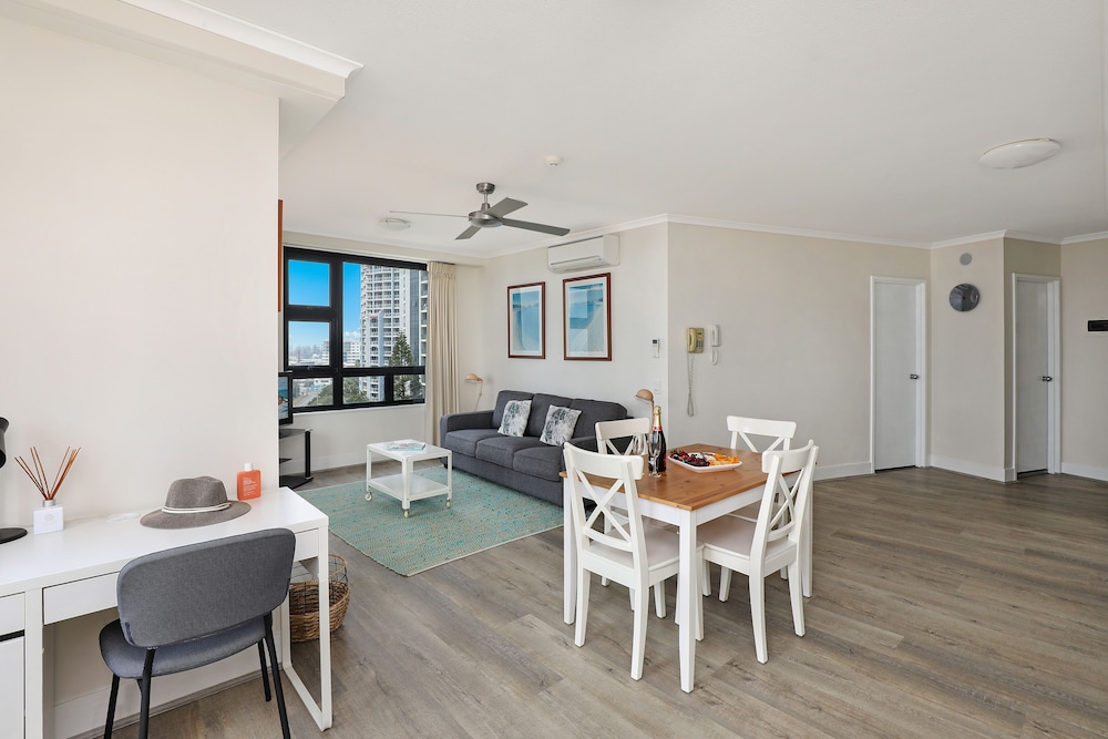 Neptune Resort 57/80
