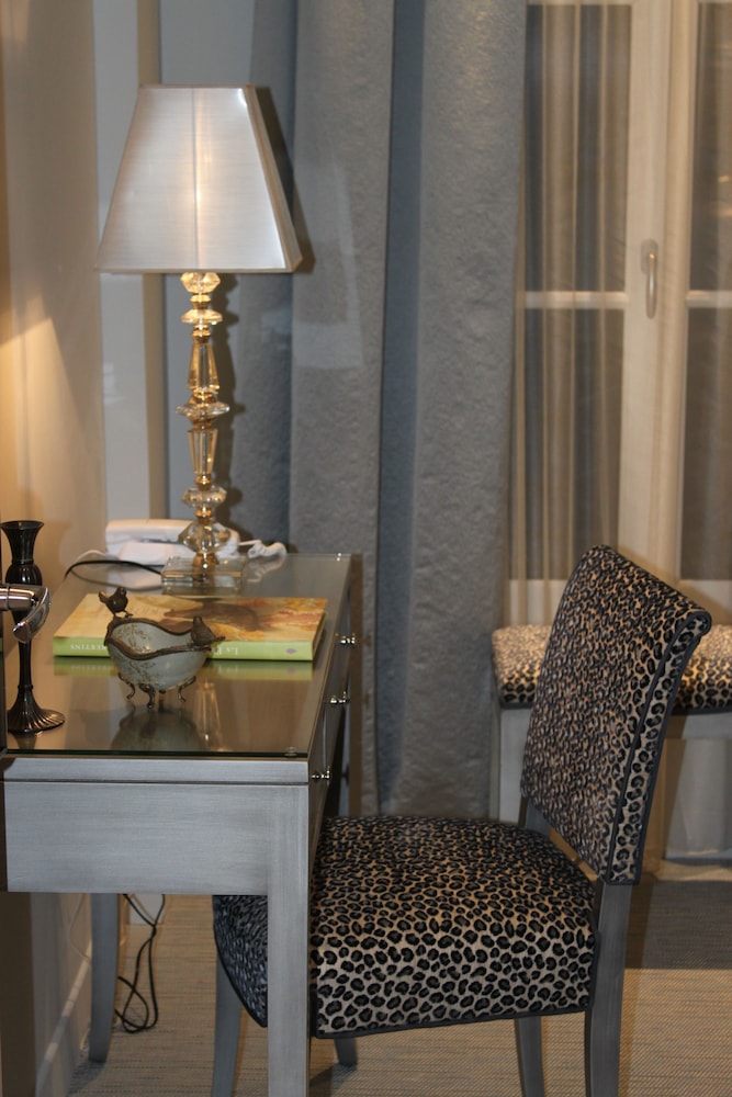 My Home In Paris Hotel 37/37