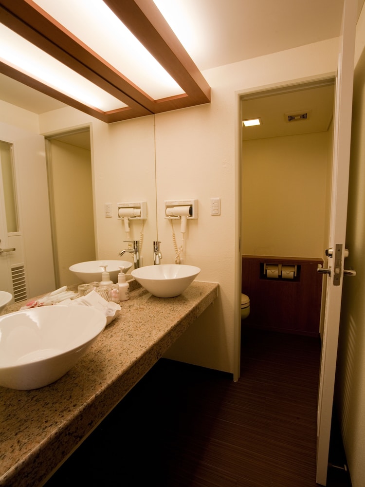 Okinawa Kariyushi Beach Resort Ocean Spa 30/49
