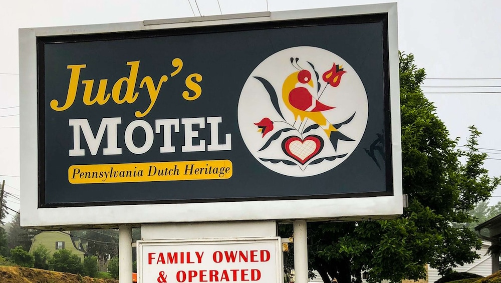 JUDY'S MOTEL BEDFORD 3/34