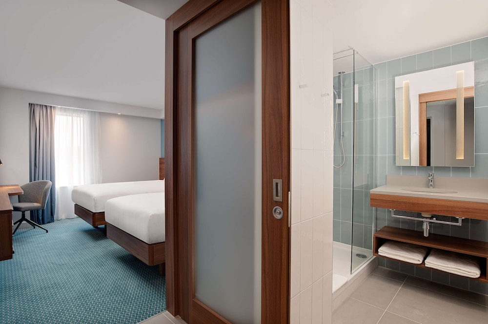 Hampton by Hilton Canterbury 5/61