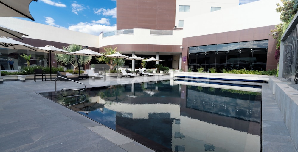 Hs Hotsson Hotel Irapuato 40/70