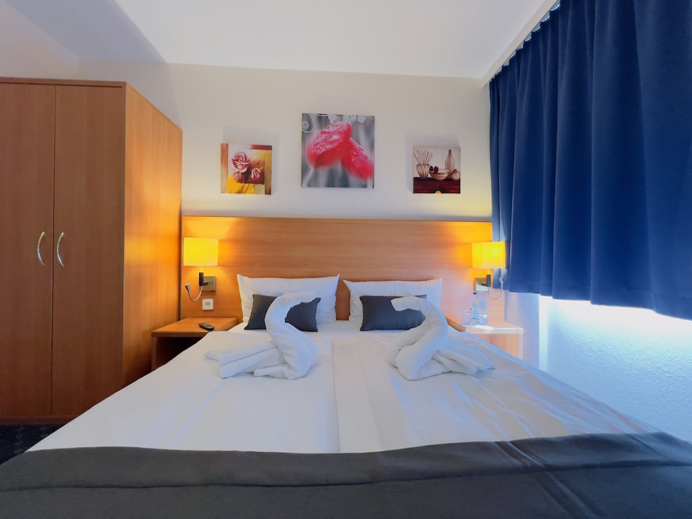 Elbbrucken Hotel 10/50