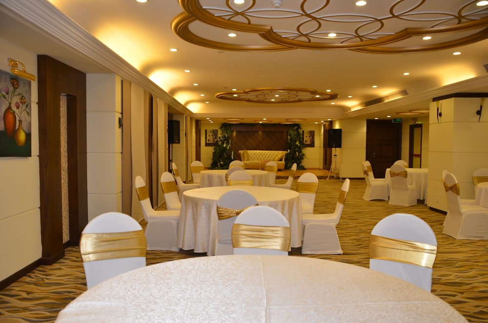فندق جولدن نيو كونتيننتال EX: فندق الحياة جدة كونتيننتال(Al Hyatt Jeddah Continental Hotel) 30/33