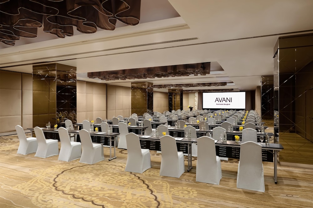 Avani Ratchada Bangkok Hotel 58/67