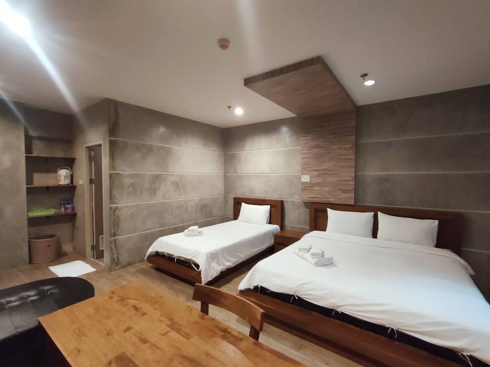 KOMOL RESIDENCE BANGKOK 23/65