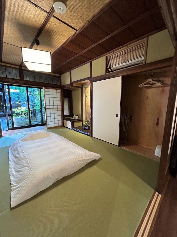 Miyaki-tei (ex Kaede) 10/46