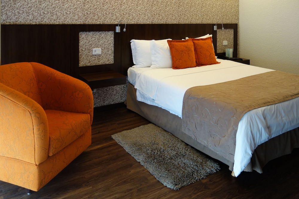 Quality Hotel Curitiba 14/40