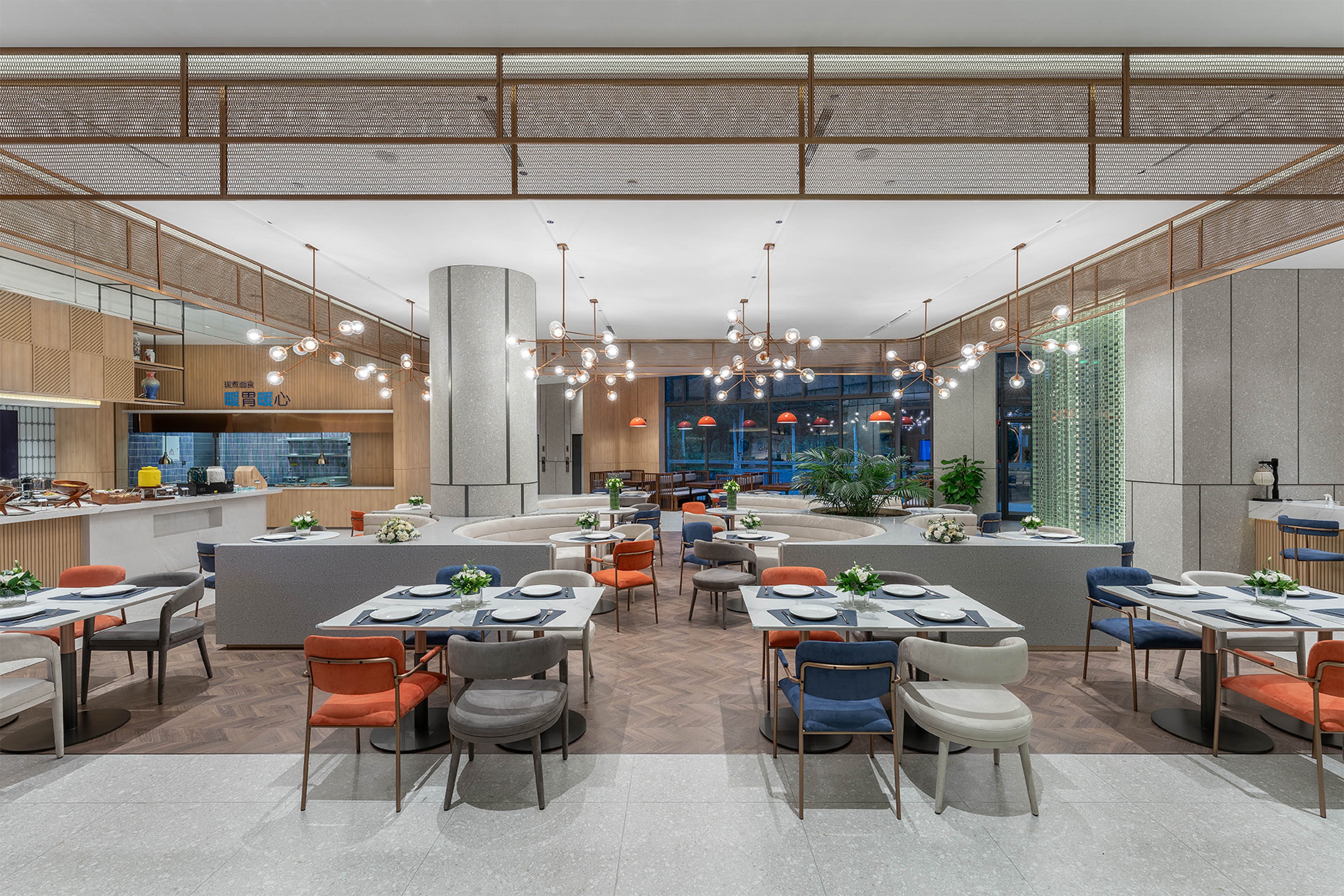 Holiday Inn Express YINCHUAN YUEHAI 28/36