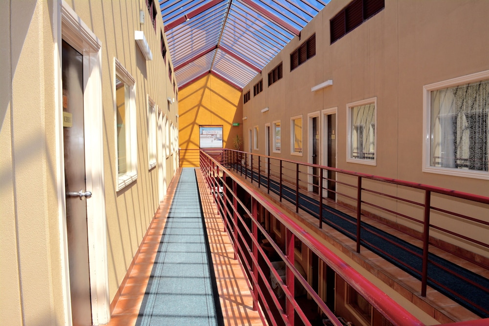 City East Motel 3/41