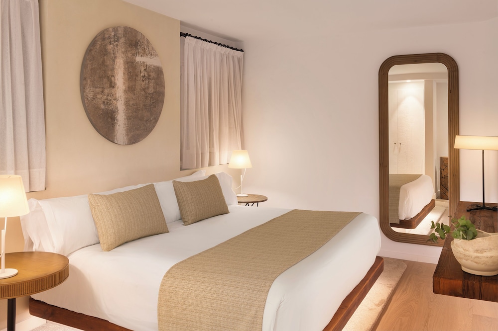 Design, Queen Bed