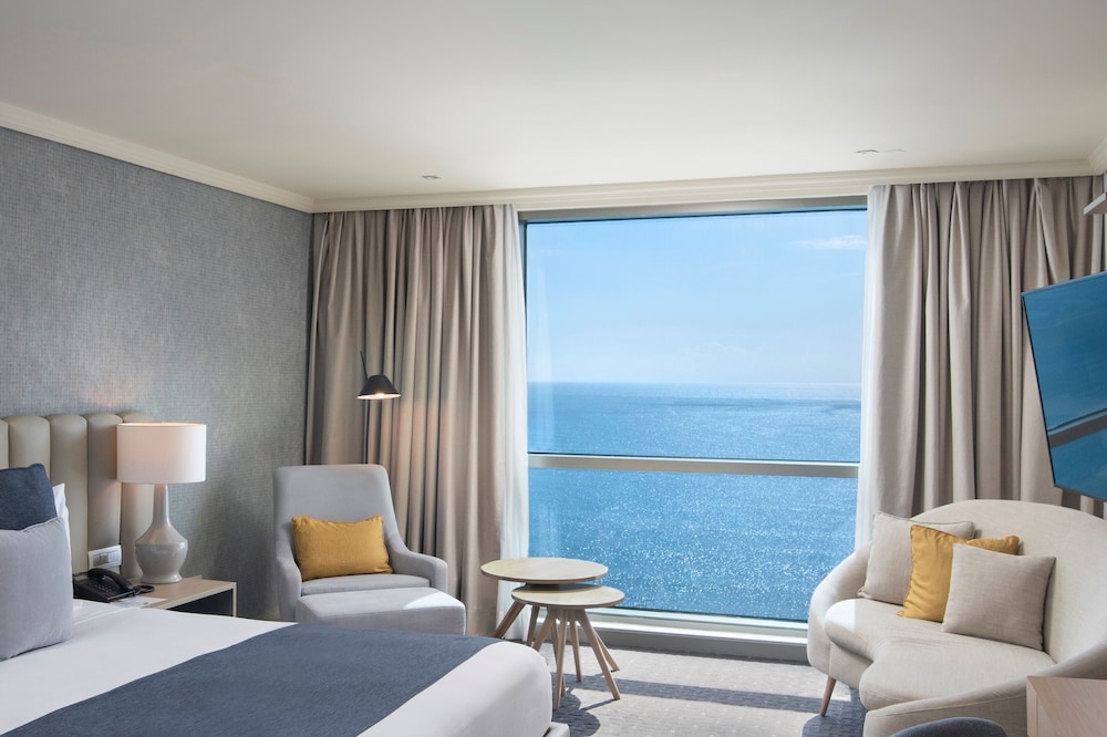 Premium, King Bed, Ocean Front، Catalonia Santo Domingo 2/4