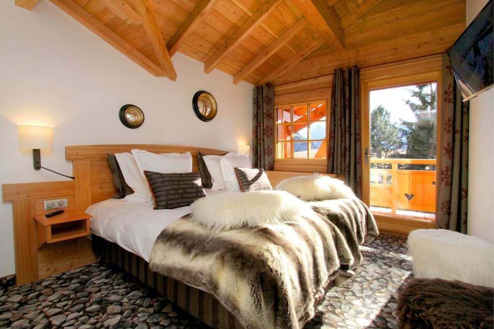 Hôtel & Spa - Châlet Mounier 6/40