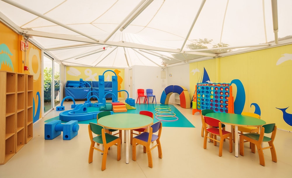 PortBlue Club Pollentia Resort and Spa 60/68