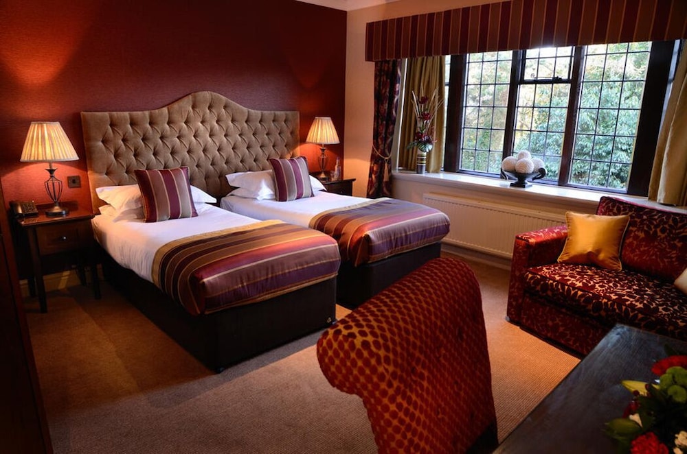 CLASSIC, TWIN BEDS
