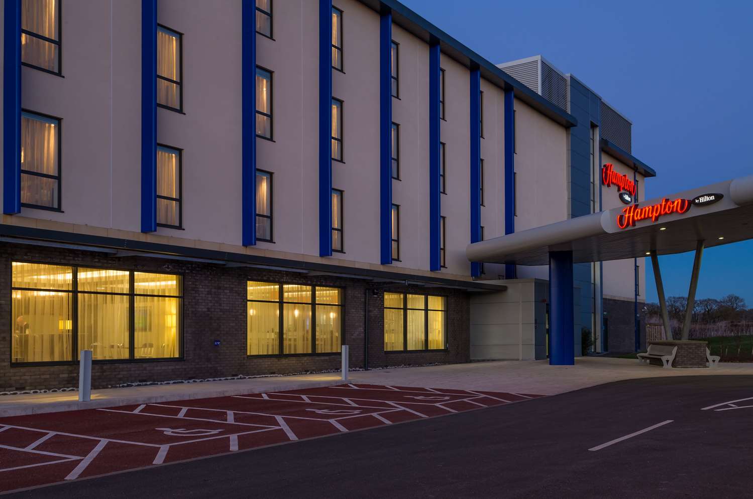HAMPTON BY HILTON EXETER AIRPORT — foto 2