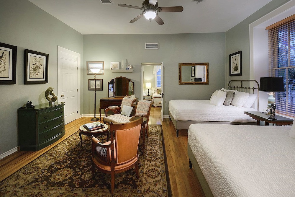 The Blenman House Inn 21/72