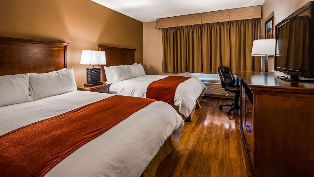 Best Western Tyrolean Lodge 18/68