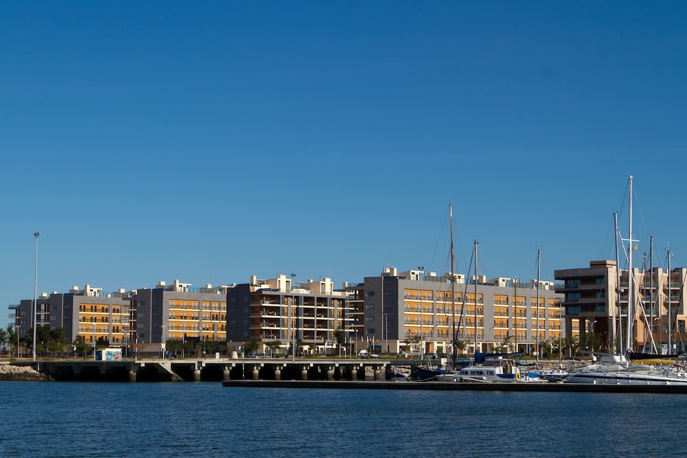 Real Marina Residence 1/39
