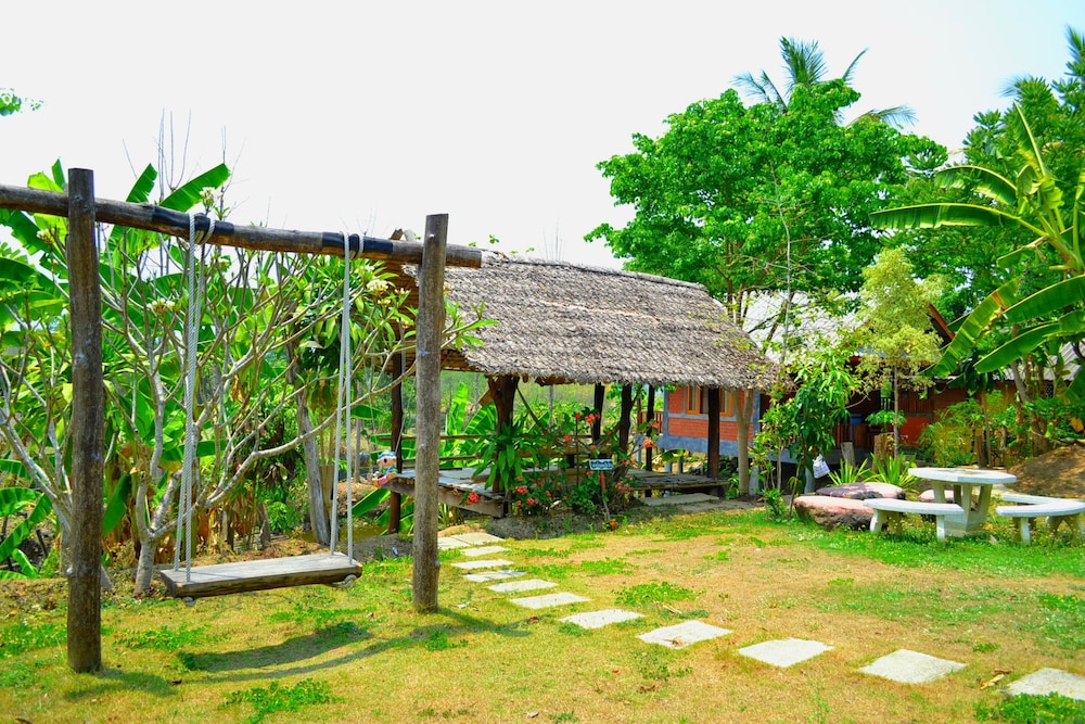 Pai Porpeang Guesthouse 37/50