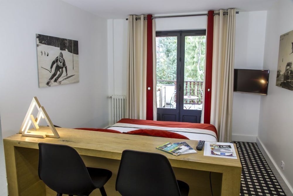 Hotel Mir 28/50