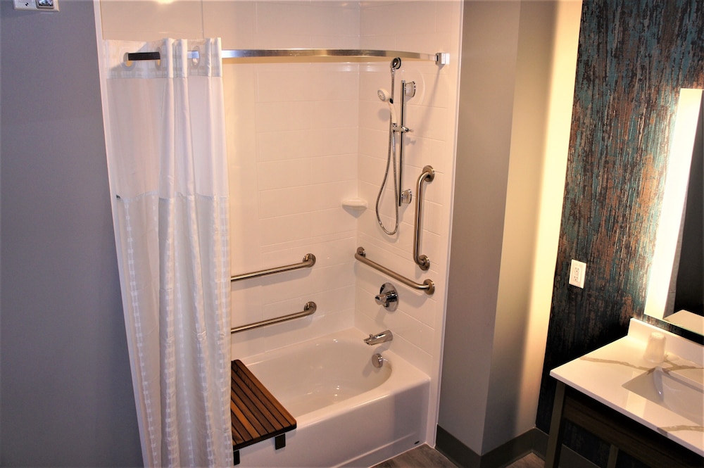La Quinta Inn & Suites By Wyndham Marysville 56/57