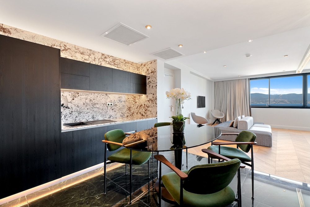 Hotel San Carlu Citadel 37/60