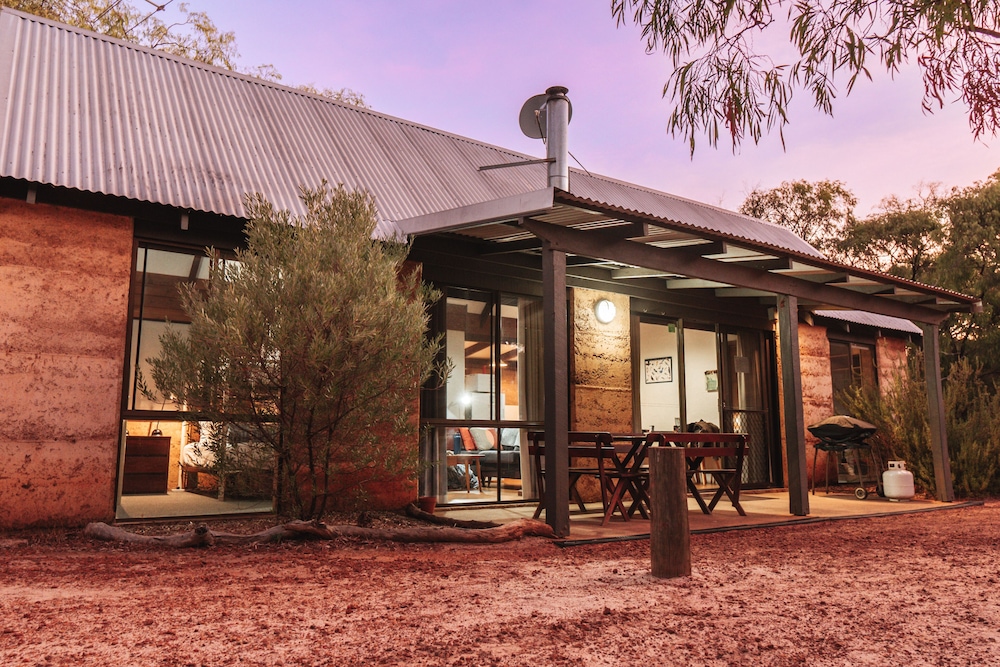 BUSSELLS BUSHLAND COTTAGES 3/47