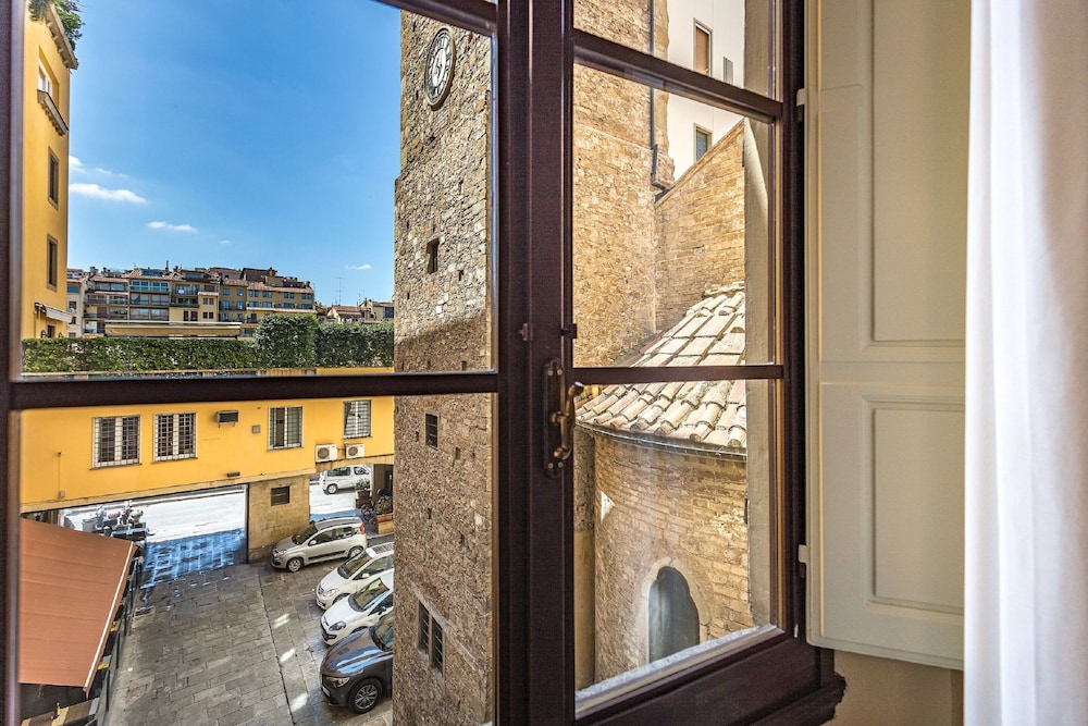 Hotel Alessandra 32/50
