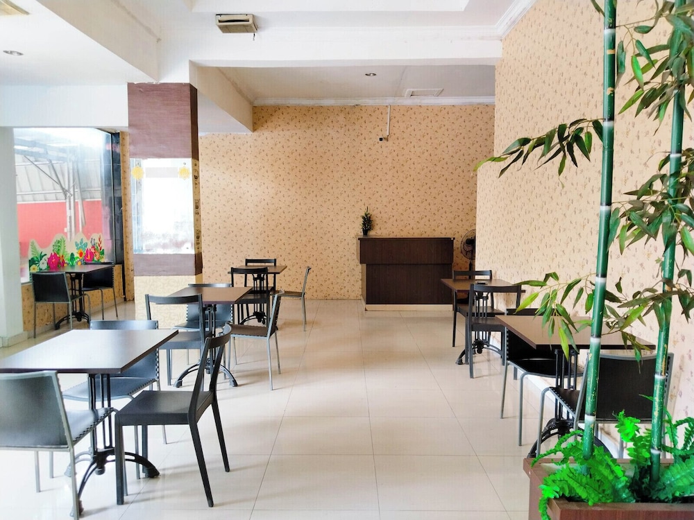 Hotel O Medan Near Gajah Mada formerly Hotel Labuhan Raya 60/61