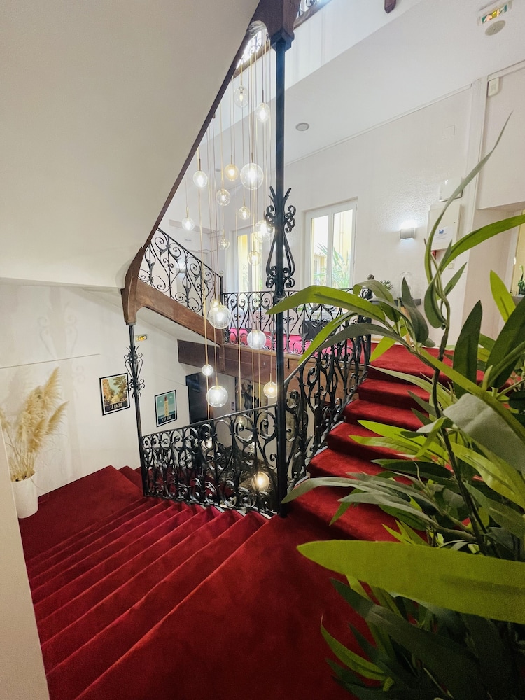 Hotel de La Loge 46/58