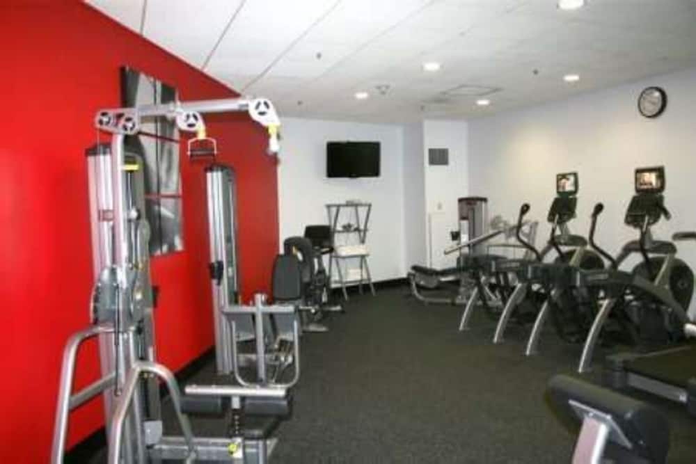 Oneida Casino Hotel 24/60